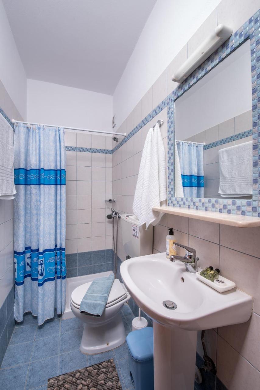 Faros Apartments أكسيروكامبوس المظهر الخارجي الصورة