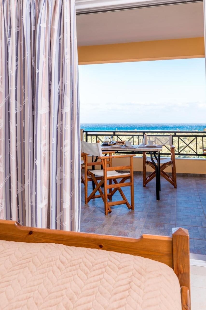 Faros Apartments أكسيروكامبوس المظهر الخارجي الصورة